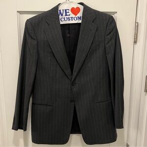 Armani men’s grey pinstripe men’s suit. Size 38 short. Excellent condition.